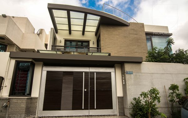 Residence in DHA